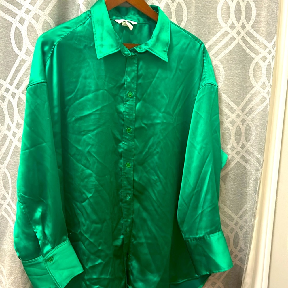 H&M green satin blouse fits XL and LARGE